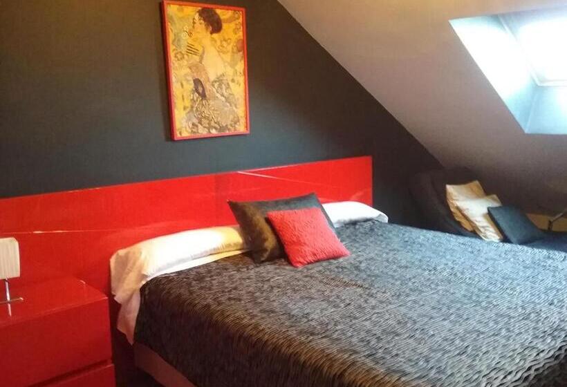Номер Стандарт, Hostal La Carretera