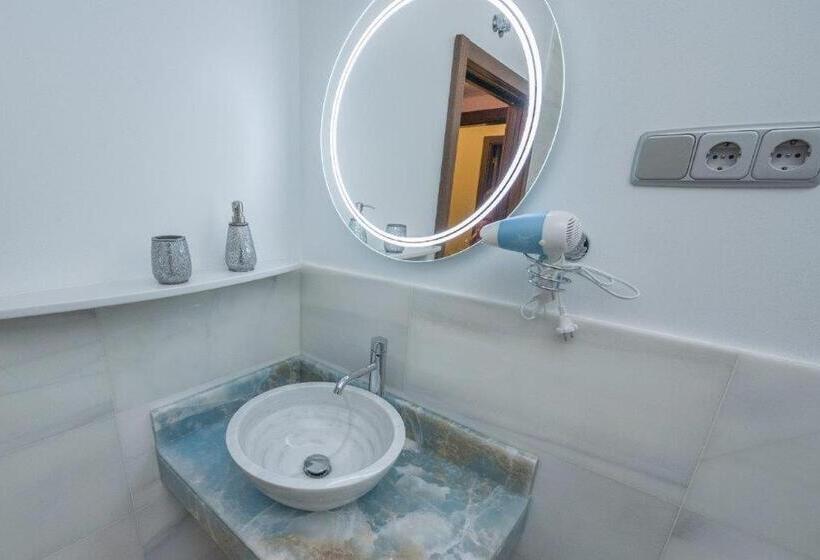 Номер Стандарт с Гидромассажем, Hostal La Carretera