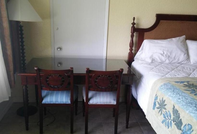 חדר סטנדרט עם מיטת קינג, Boca Inn