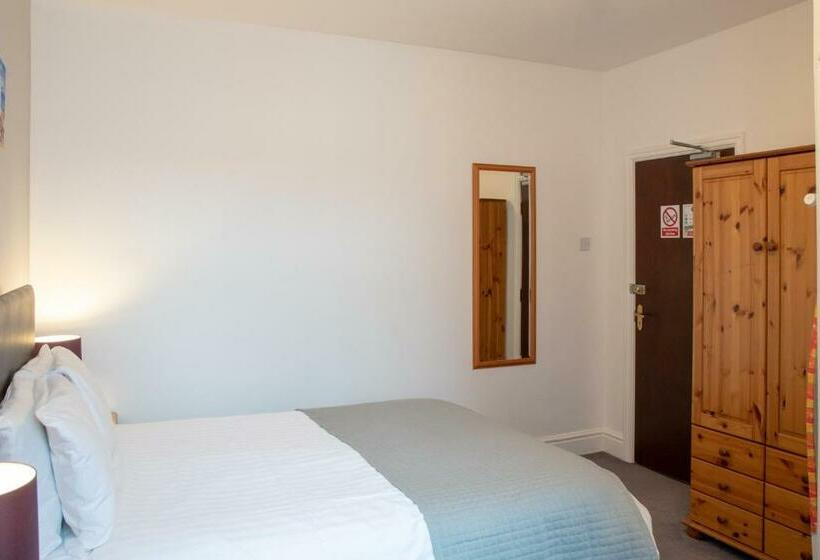 Quarto Estandar, Q Accommodation
