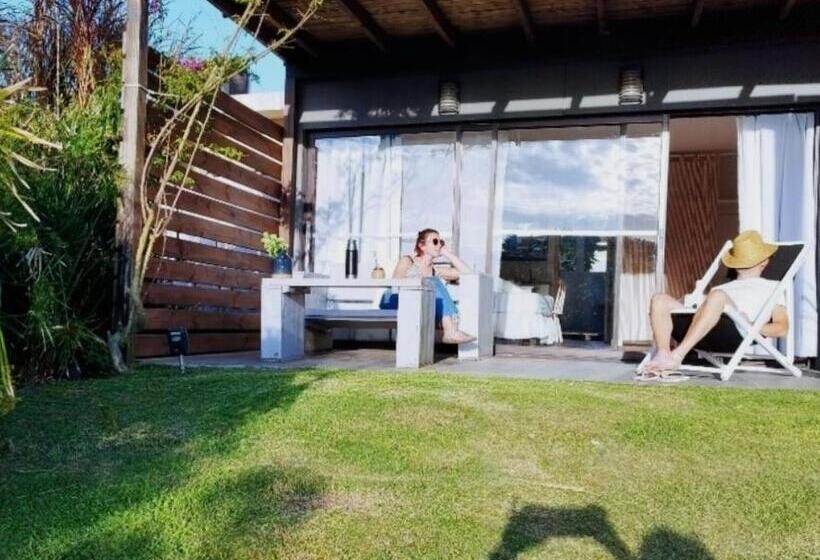 스탠다드 스튜디오, La Bonita Suites Punta Colorada