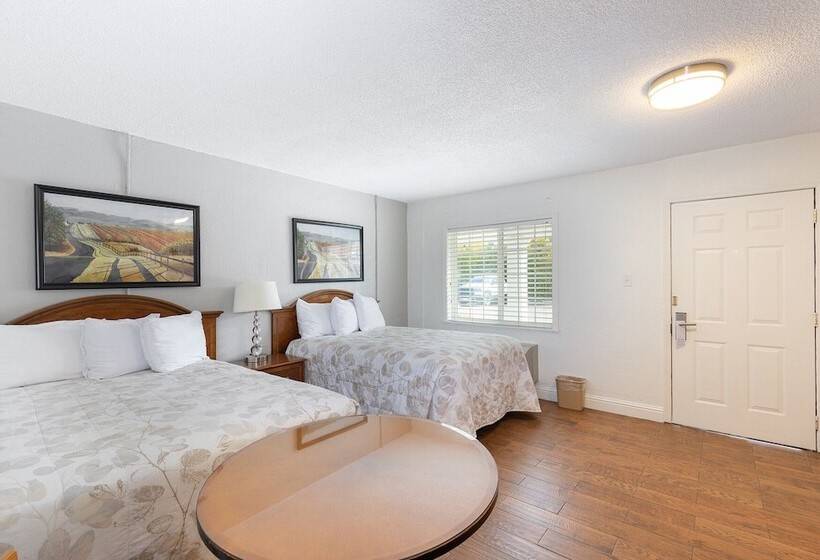 Quarto Estandar 2 Camas Casal, Vineyard Valley Inn