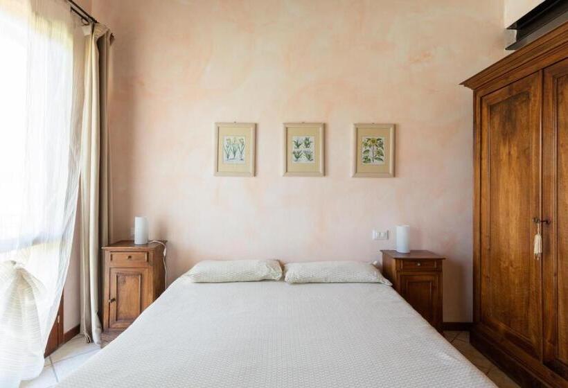 Номер Стандарт с Балконом, Cascina Clarabella