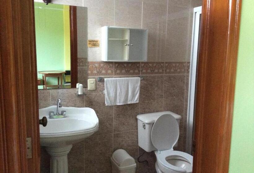 スタンダード４人部屋, Casa De Huéspedes La Rosa