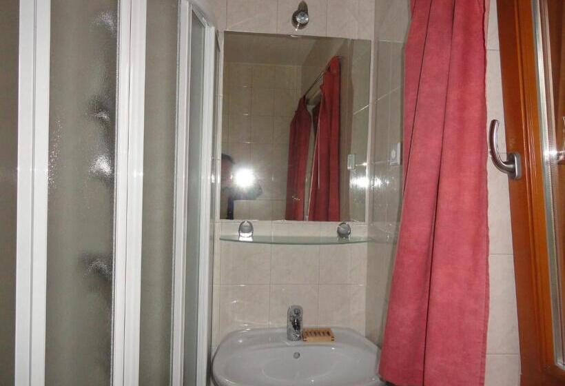 اتاق استاندارد, Farm Stay Dolinar Krainer