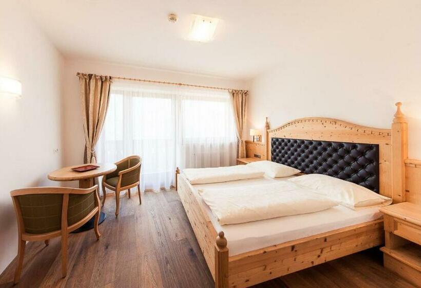 Номер Стандарт с Балконом, Sonus Alpis   Adults Only