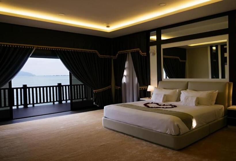 Королевский Люкс, Casuarina@pangkor
