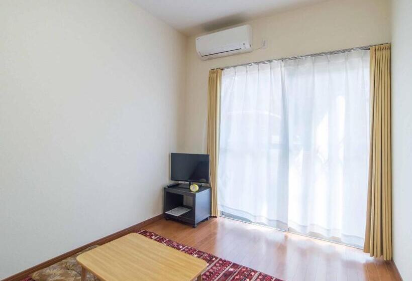 Номер Стандарт Трехместный, Kenrokuen Inn