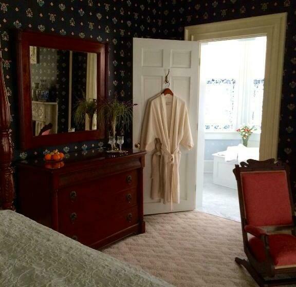 Номер Deluxe Кровать Кинг, Blackinton Manor