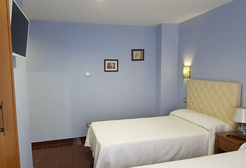 Номер Стандарт с Террасой, Hostal Camelot