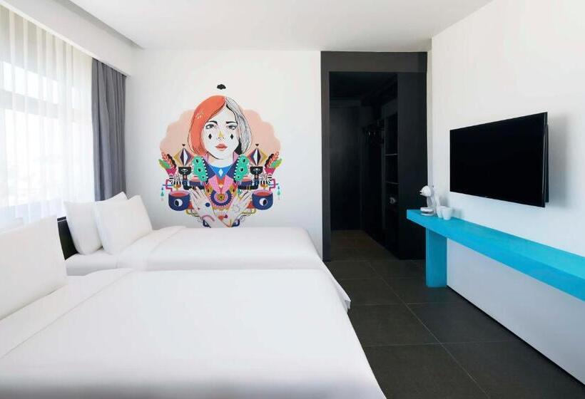 스탠다드 스튜디오, Artotel Gajahmada Semarang