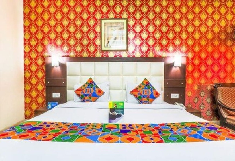 Номер Deluxe, Fabhotel Pramila Inn