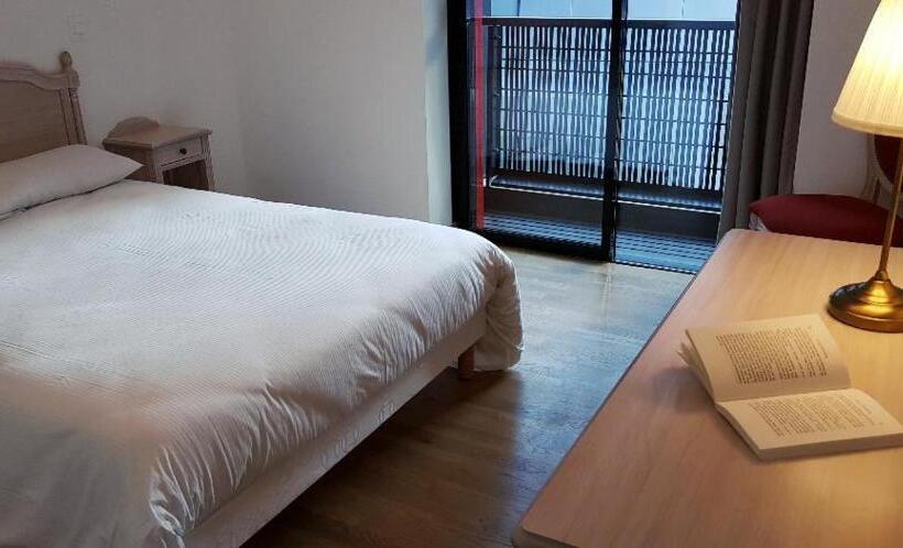 4인용 스탠다드 룸, Médicis Home Strasbourg