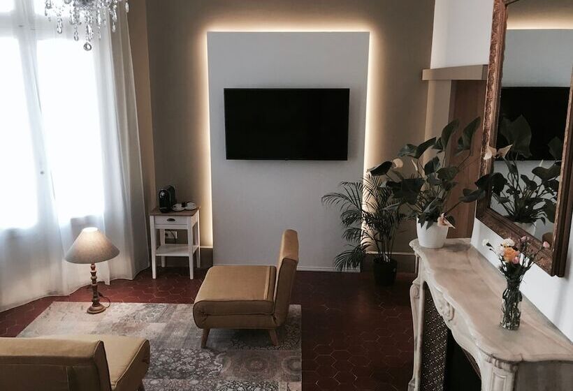 スーペリアールーム, La Domitia   Maison D Hôtes, Spa & Massages