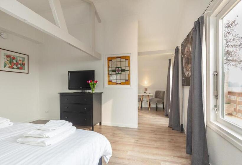 Номер Стандарт с Балконом, B&b Blossom