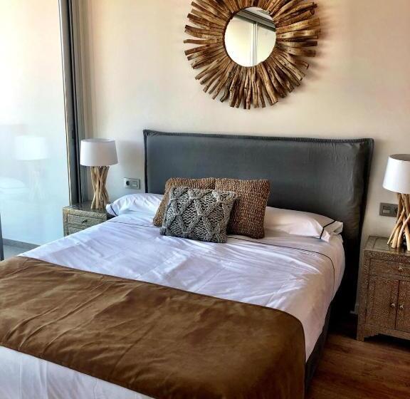 Люкс с Террасой, Nature Suites Puig Campana