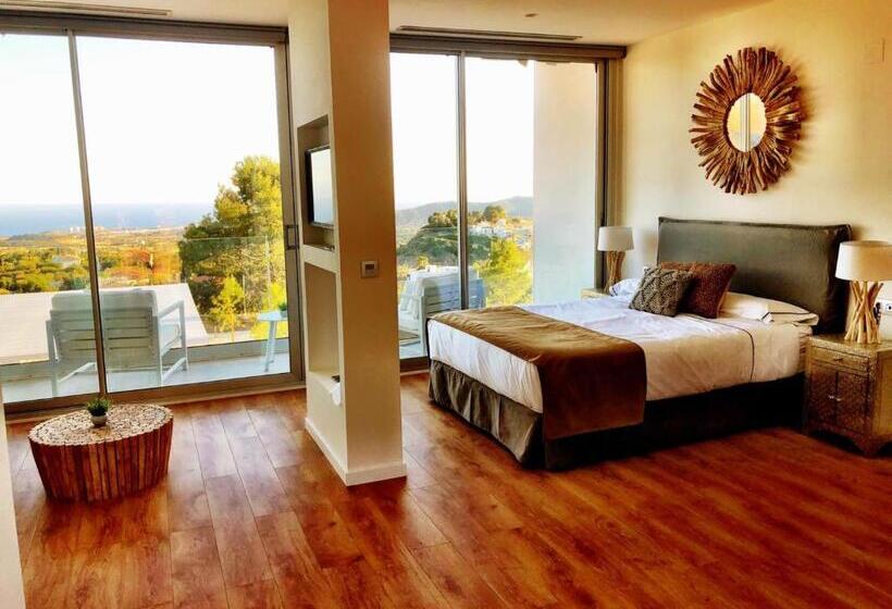 Люкс с Террасой, Nature Suites Puig Campana