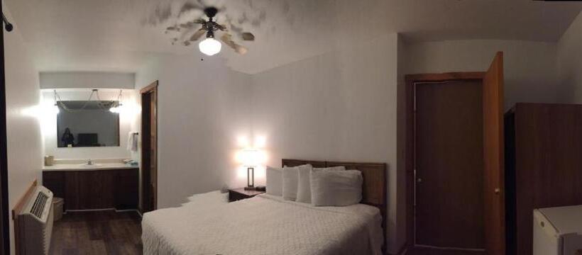 Family Suite, The Sturgis Motel