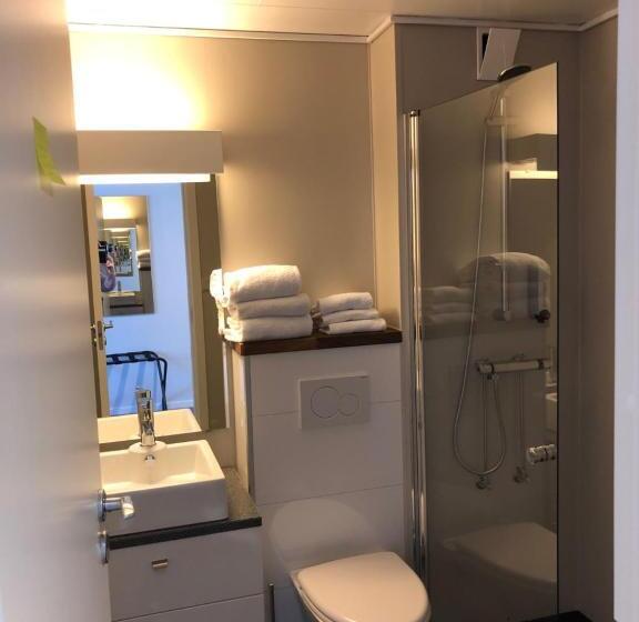 غرفة إقتصادية فردية, Husnes Sentrum Hotell
