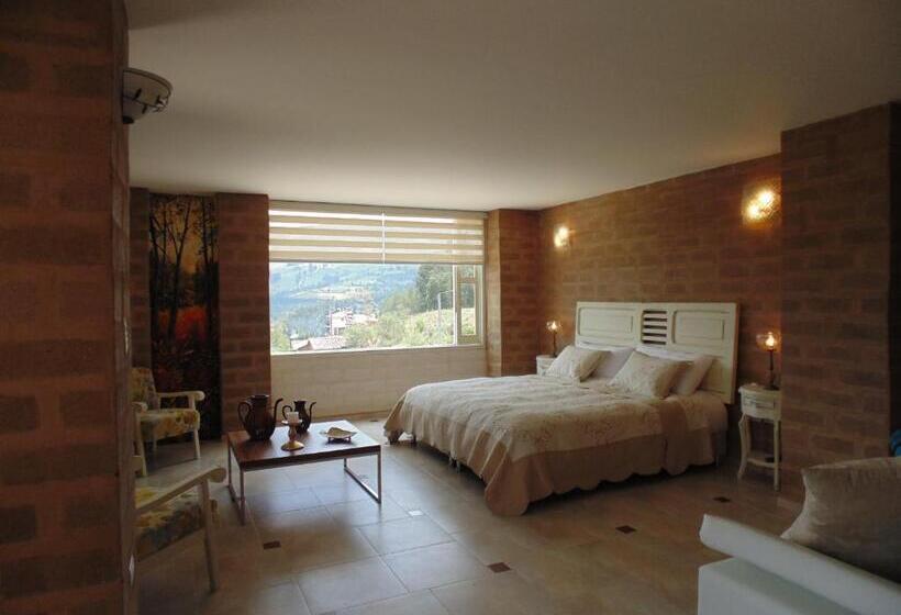 Люкс с Балконом, Bella Tierra Hotel Boutique