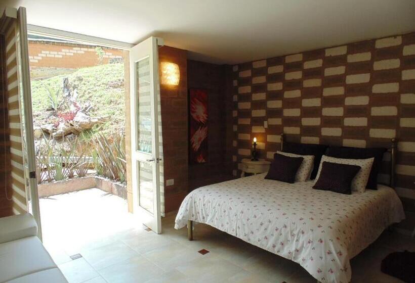 Люкс, Bella Tierra Hotel Boutique