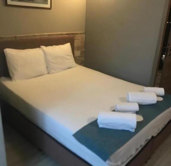 Номер Economy, Elit Hotel Saray