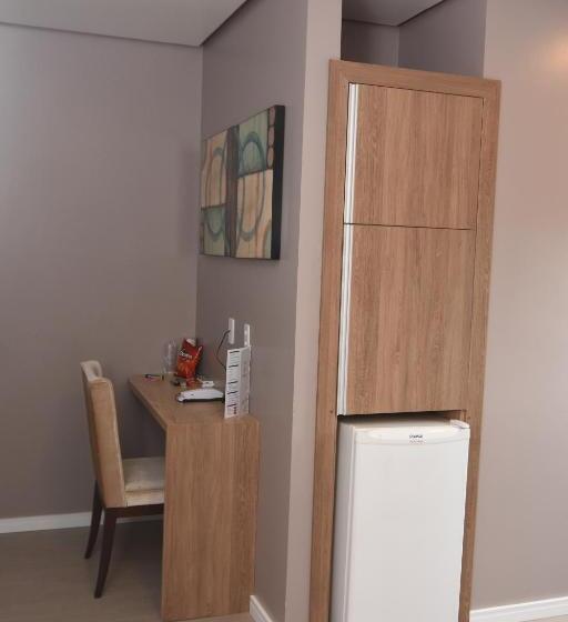 Quarto Estandar, Id