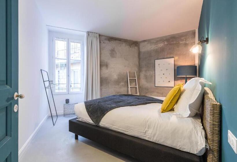 Apartamento 2 Dormitórios, L Abeille  Boutique Apartments