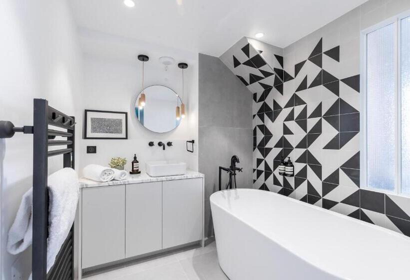 Apartamento Dúplex 1 Dormitório, L Abeille  Boutique Apartments