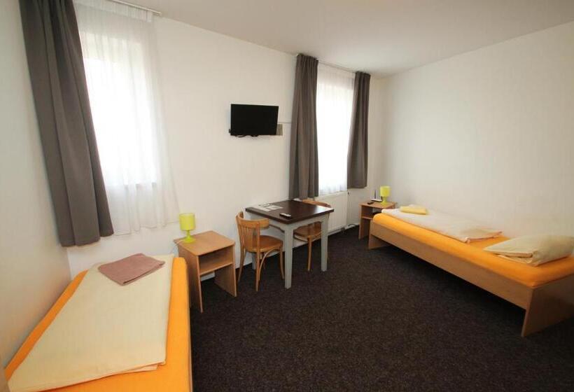 اتاق استاندارد چهار تخته, Apartmany U Gigantu