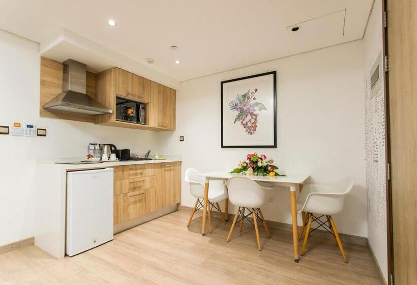 شقة غرفتين, Cindyan Apartments By The Quarter