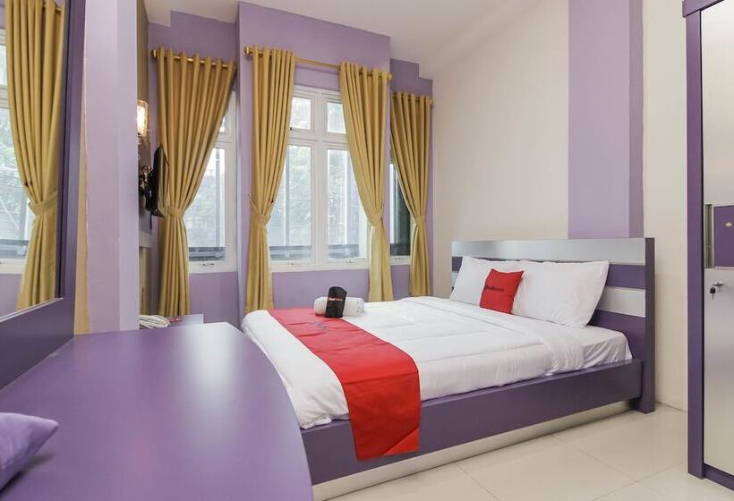 חדר סטנדרט, Reddoorz Plus Near Stasiun Bekasi