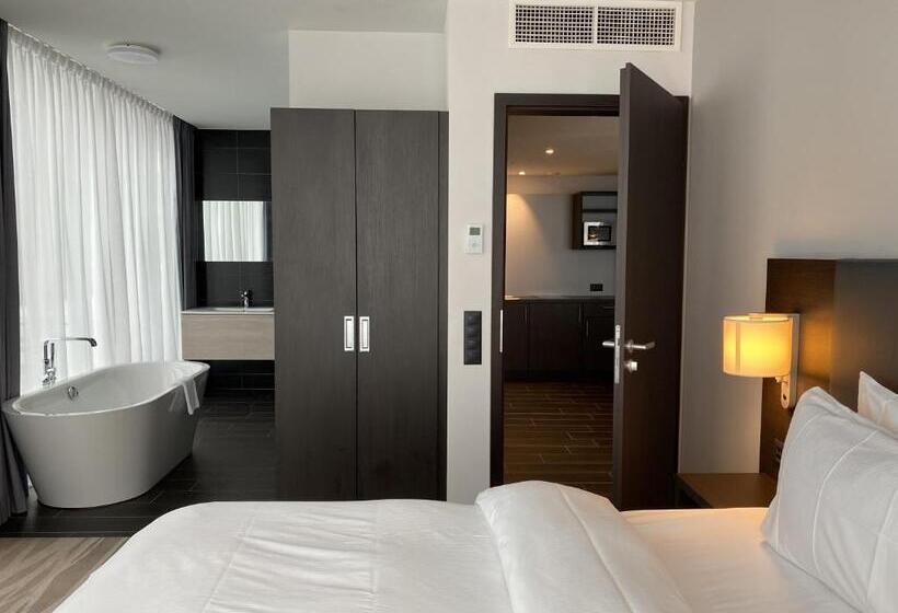 Апартаменты 1 Спальня, Iip Apartments