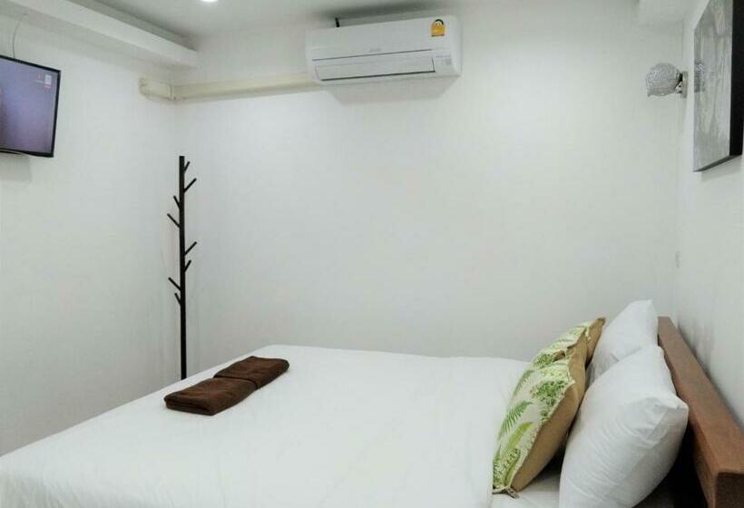 스탠다드 룸, Wee Hostel