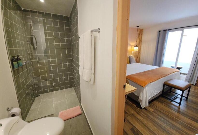Quarto Estandar Cama King, La Martina Hotel Boutique