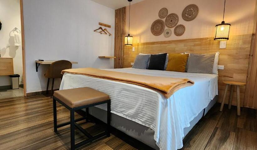 Quarto Estandar Cama King, La Martina Hotel Boutique