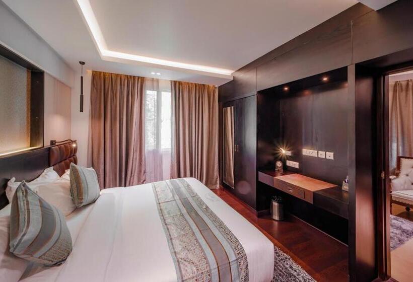 디럭스 스위트, Ambara Suites