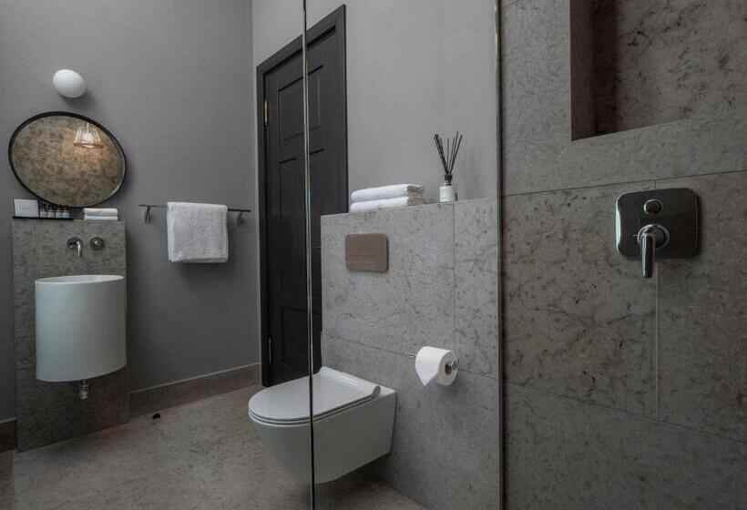 اتاق لوکس, Boutique Hotel Rosenplänter
