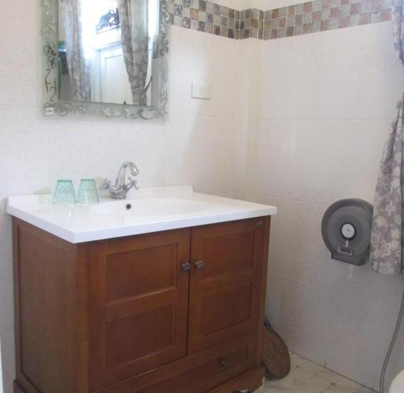 Люкс с Балконом, Spacious Private Suite