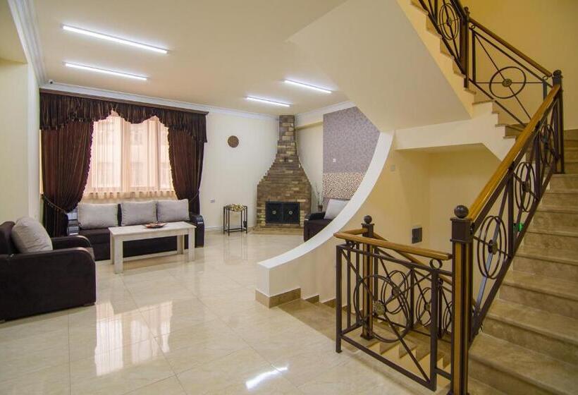 اتاق استاندارد چهار تخته, Tatev Hotel And Tours