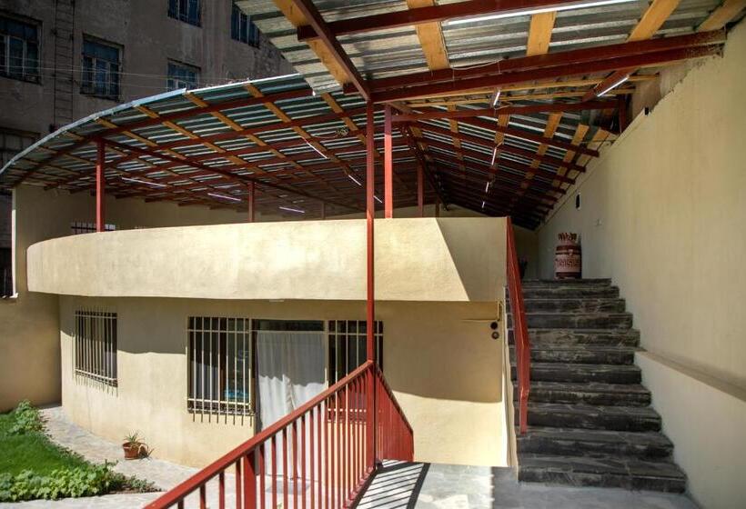 اتاق لوکس چهار تخته, Tatev Hotel And Tours