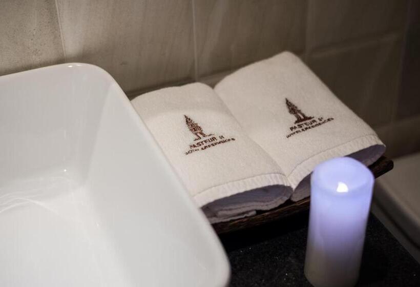 Номер Deluxe, Phnom Penh 51 Hotel & Residences