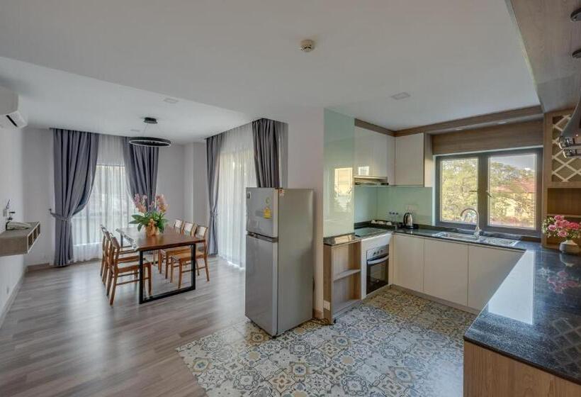 Апартаменты 3 Спальни, Phnom Penh 51 Hotel & Residences