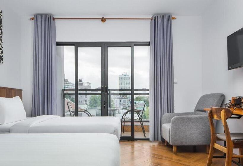 Номер Deluxe, Phnom Penh 51 Hotel & Residences