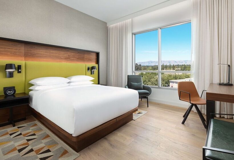 جناح, Hyatt Centric Mountain View