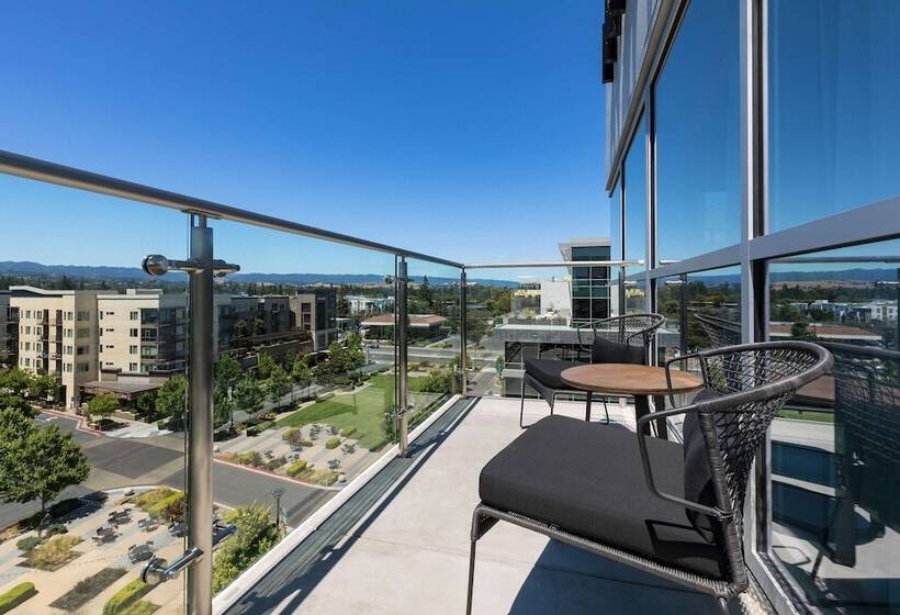 جناح, Hyatt Centric Mountain View