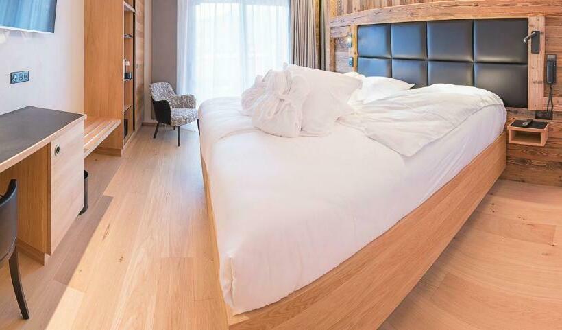 스탠다드 룸, Hôtel Interlaken Lounge Bar & Spa