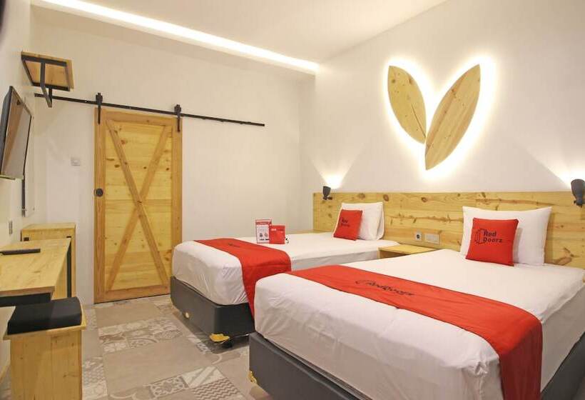 Номер Стандарт, Reddoorz Near Pojok Beteng Prawirotaman