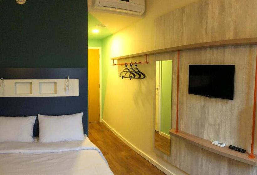 Апартаменты 1 Спальня, Ibis Budget Petropolis