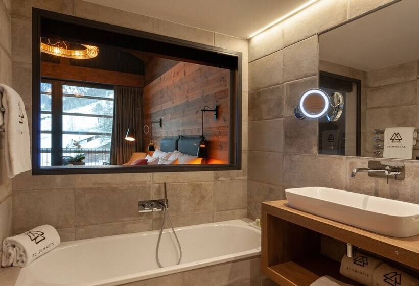 Номер Deluxe, 22 Summits Boutique